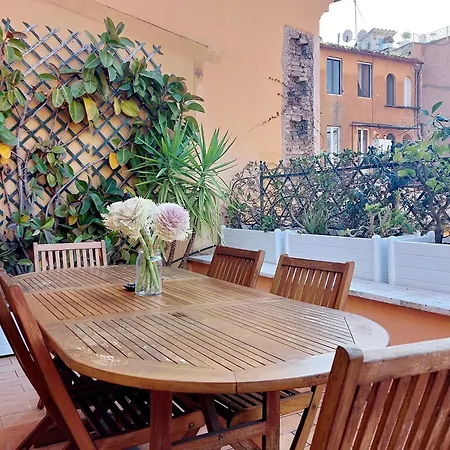 4bnb - Navona Rooftop