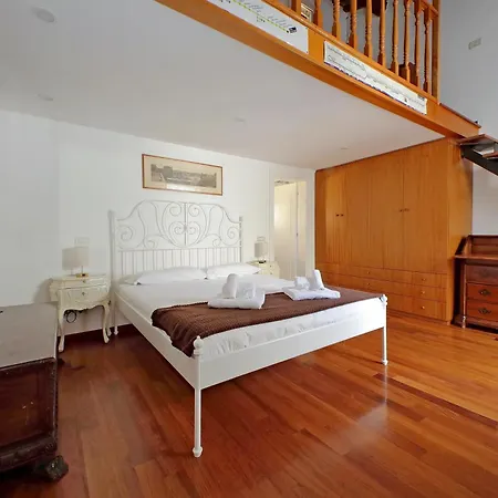 דירה 4bnb - Navona Rooftop *